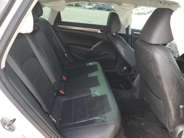 1VWBT7A36GC068438 Volkswagen PASSAT SE