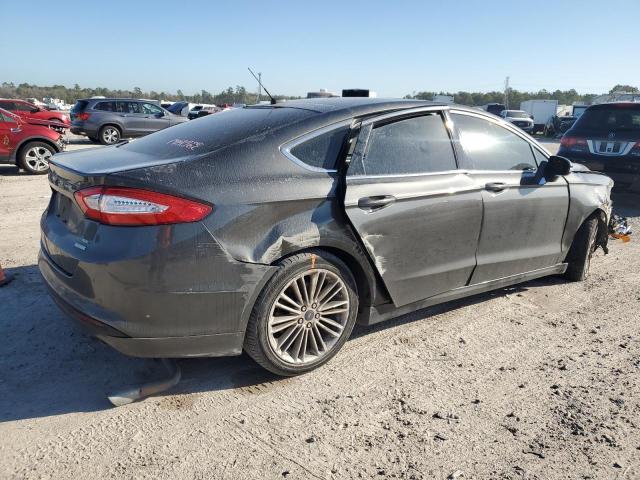 3FA6P0HD1GR133038 Ford FUSION SE