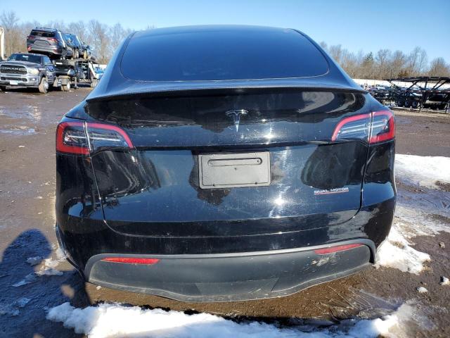 7SAYGDEF9PF767153 Tesla Model Y