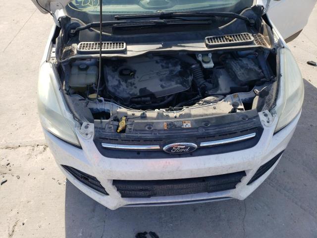 1FMCU0GX2EUD87179 Ford ESCAPE SE