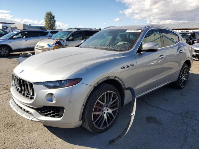 44238204 :رقم المزاد ، ZN661YUL0HX231430 vin ، 2017 Maserati Levante S Luxury مزاد بيع