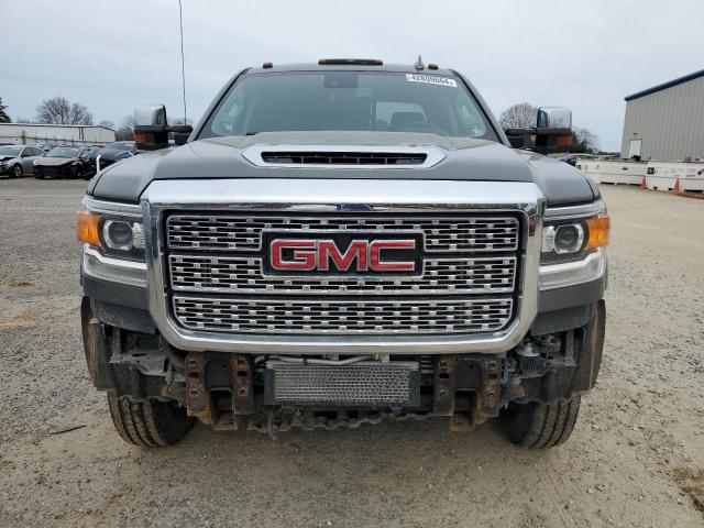 1GT42YEYXJF160541 GMC Sierra K3500 Denali