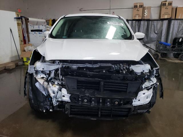 1FMCU9GD7KUA16184 Ford ESCAPE SE