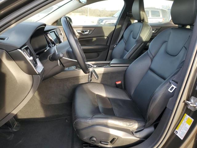 7JRA22TKXKG011705 Volvo S60 T6 Momentum