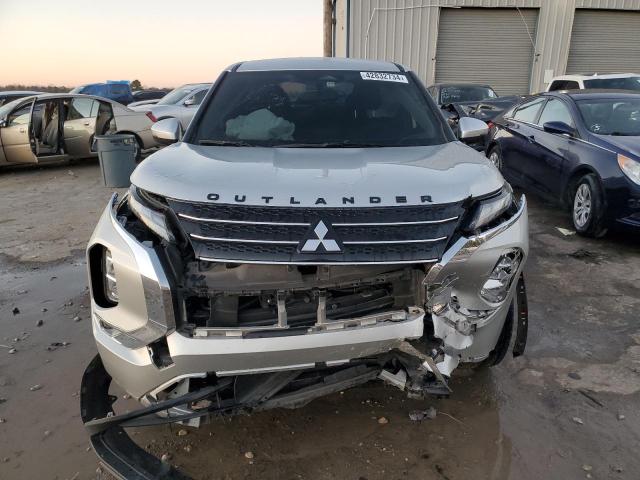 JA4J3TA85NZ033221 Mitsubishi Outlander Es