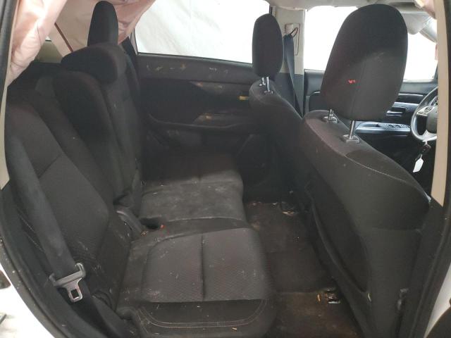 JA4AZ3A31KZ004815 Mitsubishi Outlander Se