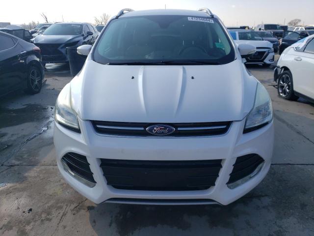 1FMCU0J98FUB92974 Ford Escape Titanium