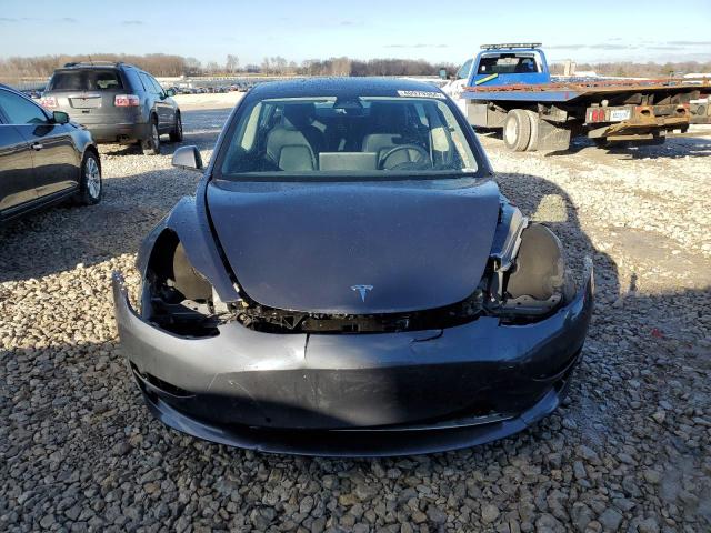 5YJ3E1EB5NF129892 Tesla MODEL 3