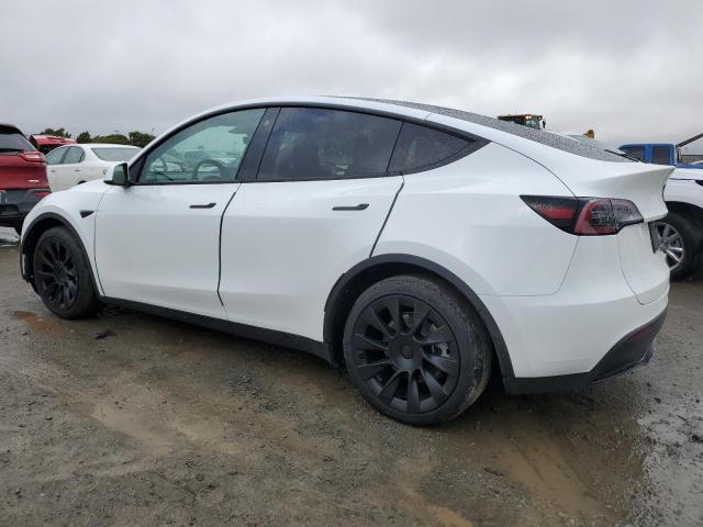 7SAYGAEE1PF746996 Tesla Model Y