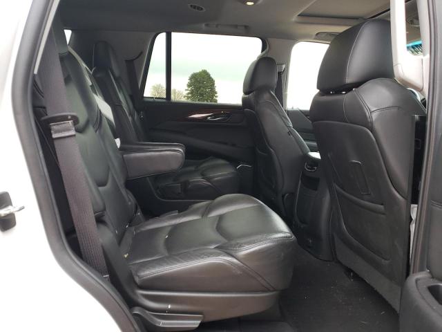 1GYS3BKJ2LR129031 Cadillac Escalade Luxury