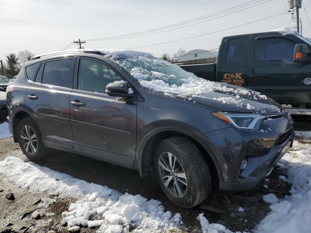 JTMRFREV0GJ055809 Toyota Rav4 Xle