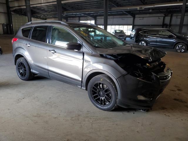 1FMCU9GX3FUC71818 Ford ESCAPE SE