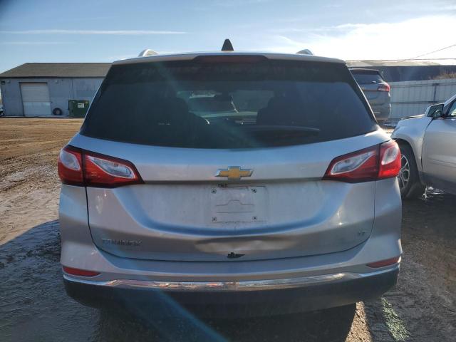 3GNAXKEV5KS625044 Chevrolet EQUINOX LT