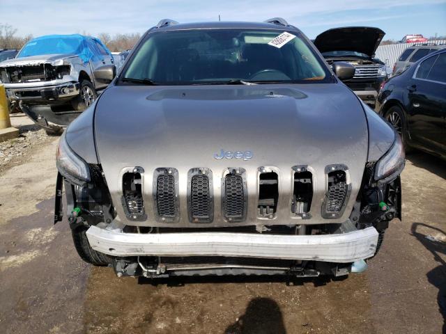 1C4PJLCB5GW288289 Jeep Cherokee Latitude