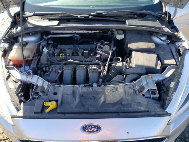 1FADP3F21HL231593 Ford FOCUS SE