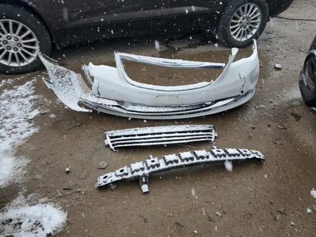 2C4RC1AG5GR253556 Chrysler Town & Country Lx