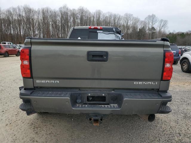 1GT42YEYXJF160541 GMC Sierra K3500 Denali