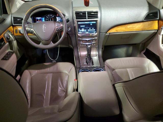 2LMDJ8JK7EBL18717 Lincoln MKX