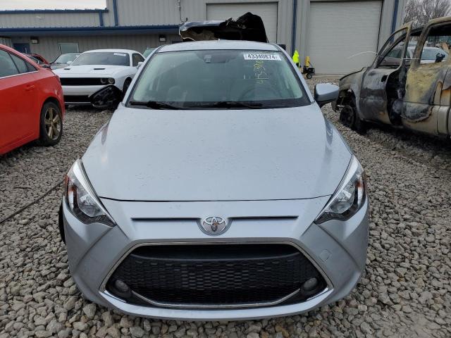 3MYDLBJV1LY702953 Toyota YARIS LE
