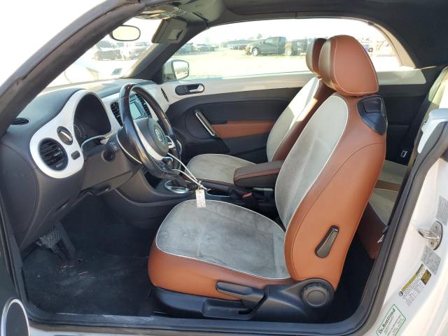 3VW517AT4FM809136 Volkswagen Beetle 1.8t