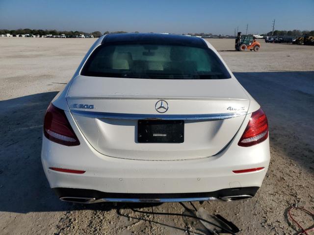 WDDZF4KB9HA136537 Mercedes-Benz E 300 4matic