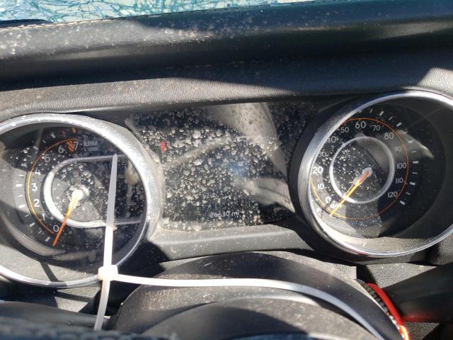 1C4HJXEG7JW249117 Jeep Wrangler Unlimited Sahara