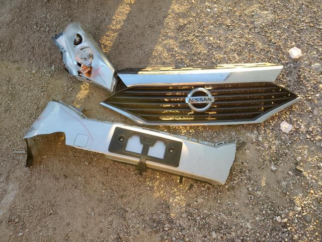 JN8AE2KP3F9124073 Nissan QUEST S
