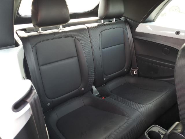 3VW5DAAT9KM506271 Volkswagen BEETLE S