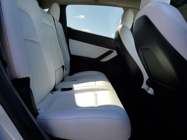 7SAYGDEF7NF462974 Tesla Model Y