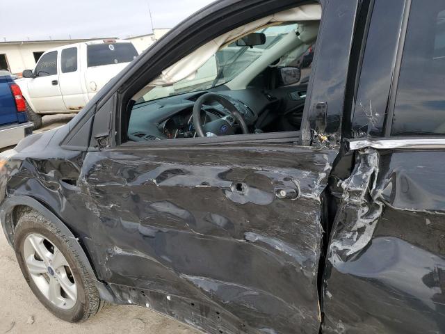 1FMCU9GX6FUA76182 Ford ESCAPE SE