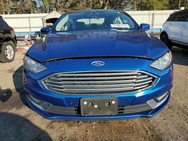 3FA6P0HD6HR392609 Ford FUSION SE