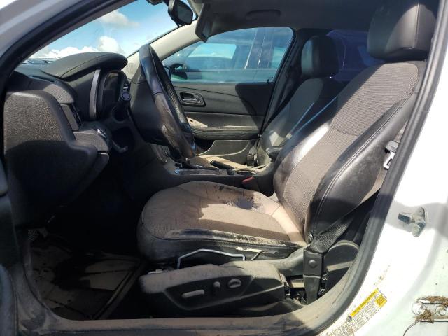 1G11D5SL5FF161858 Chevrolet MALIBU 2LT