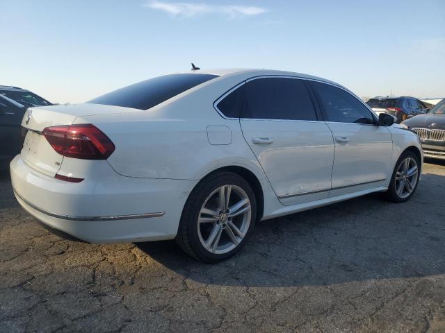 1VWAT7A37HC065352 Volkswagen PASSAT S