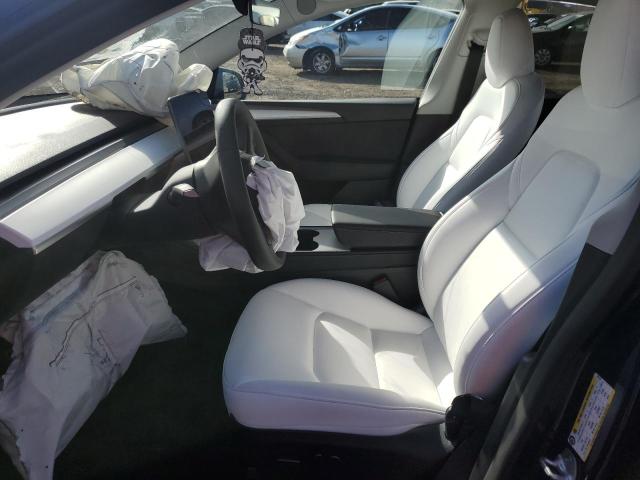 7SAYGDEFXPF881243 Tesla Model Y