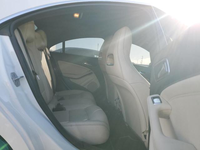 WDDSJ4EB9EN118183 Mercedes-Benz CLA 250