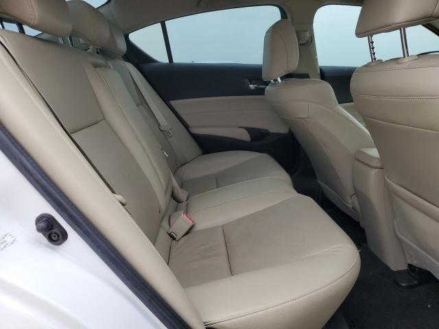 19UDE2F79JA002183 Acura Ilx Premium