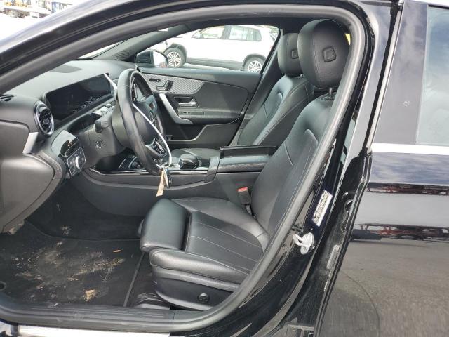 WDD3G4FB5LW038095 Mercedes-Benz A 220 4matic