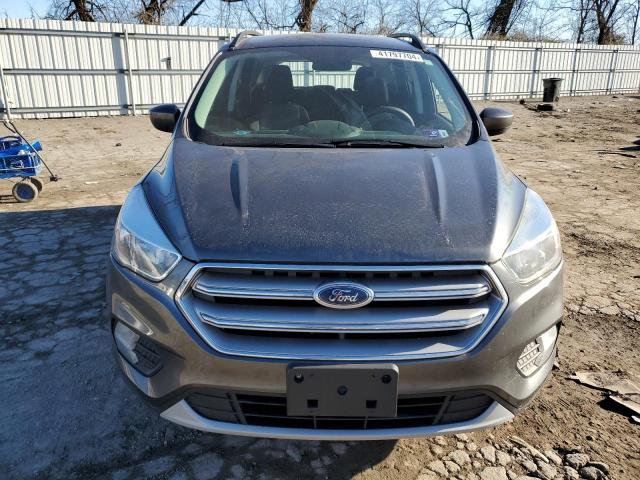 1FMCU9GD9HUC85800 Ford ESCAPE SE