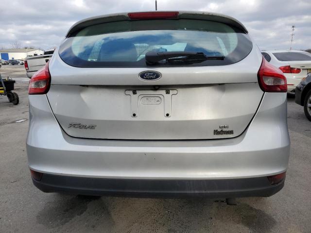 1FADP3K28FL283712 Ford FOCUS SE