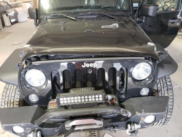 1C4HJWDG4EL174525 Jeep Wrangler Unlimited Sport