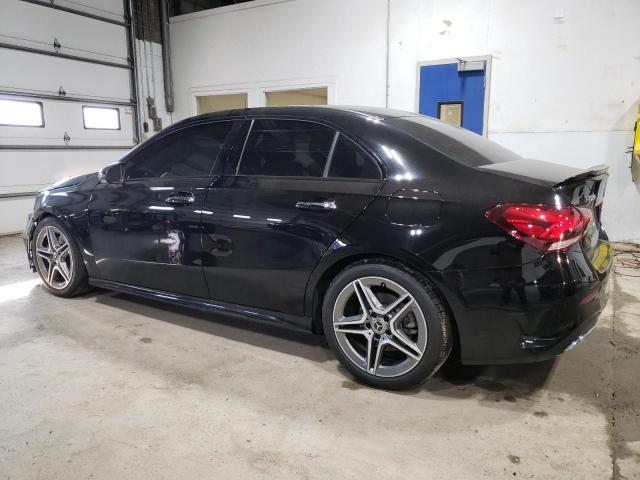 W1K3G4FB8NJ361508 Mercedes-Benz A 220 4matic
