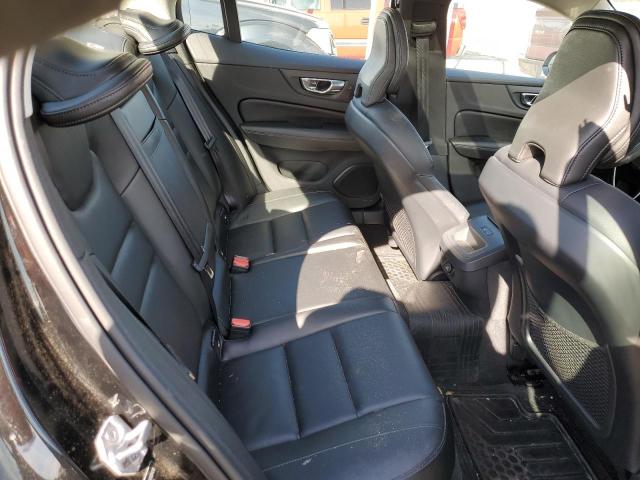 7JRA22TK4KG004510 Volvo S60 T6 Momentum