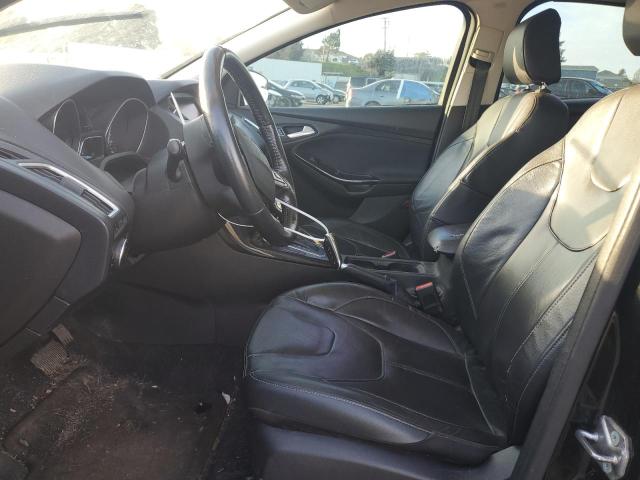 1FADP3J21FL294701 Ford Focus Titanium