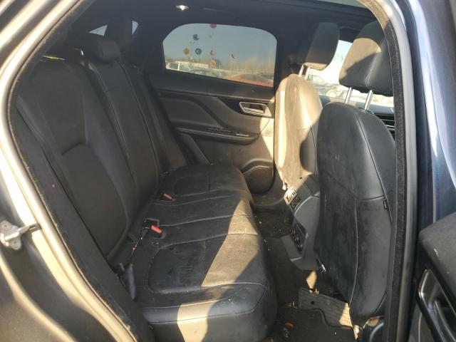 SADCJ2FX0JA267486 Jaguar F-pace Premium