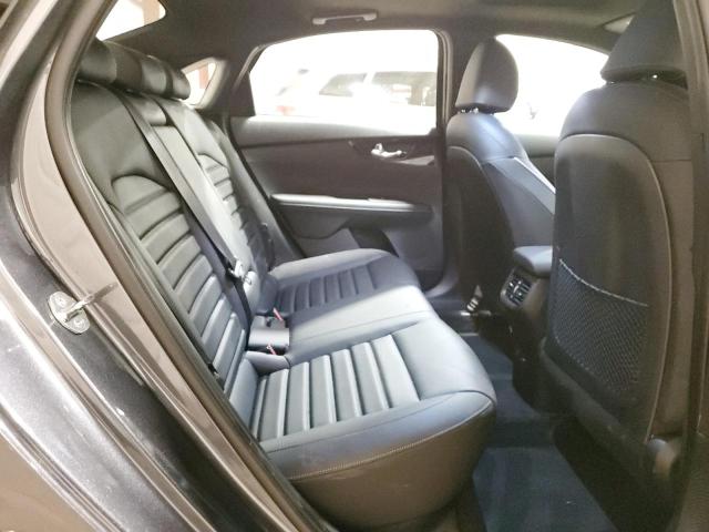 3KPF54AD6NE468883 KIA Forte Gt Line