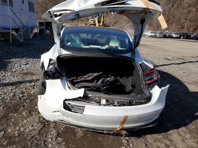 5YJ3E1EB6LF795821 Tesla MODEL 3