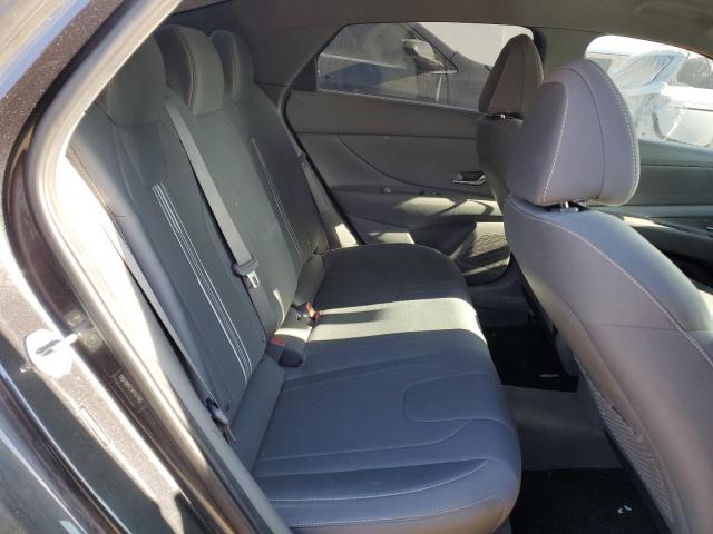 5NPLM4AG7NH056807 Hyundai ELANTRA SEL