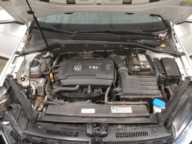 3VWH17AU5JM759796 Volkswagen 2018