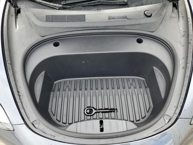 5YJ3E1EA7PF695756 Tesla 2023