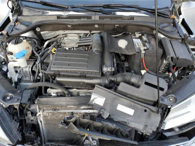 3VW267AJ3GM305147 Volkswagen 2016